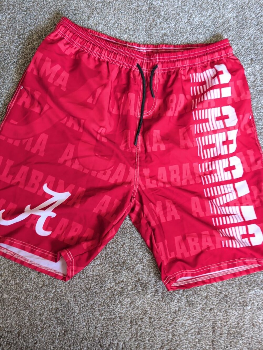 NCAA University of Alabama Size XL Lined Swim Trunks/Board Shorts - Crimson Tide